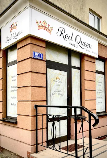 Red Queen Nails Monika Wolicka